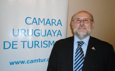 Juan Martínez Escrich asumió como Presidente de la CAMTUR