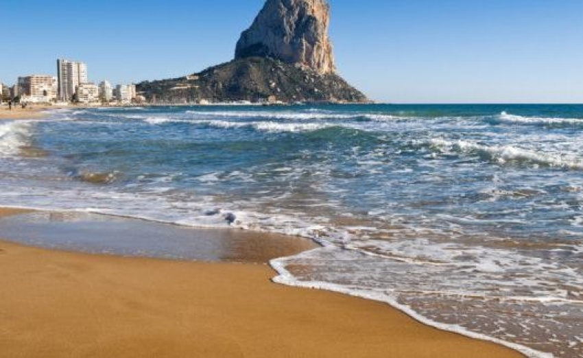 Contradicciones e incertidumbres que vive el turismo en España