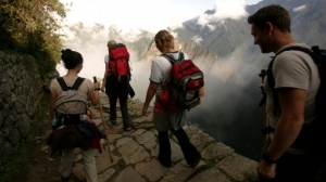 ¿Cómo puedo ahorrar dinero cuando viajo por vacaciones?