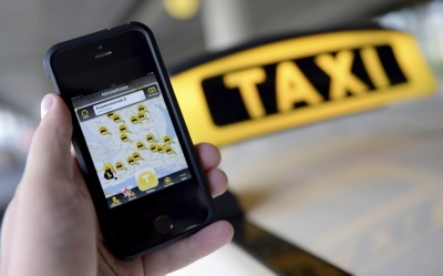 España: taxistas temen quedar aplastados entre Uber, Mytaxi y Hailo