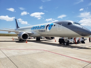 Llegó a Carrasco nuevo avión de Amaszonas Uruguay