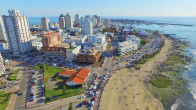 Punta del Este: &quot;salir a vender el frío y la idea de visitar Uruguay a disfrutar un fueguito&quot;