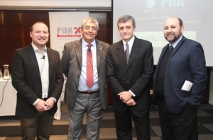 Al igual que en la celebraci&oacute;n de los 10 a&ntilde;os del PDA, nos acompa&ntilde;ar&aacute;n Alejandro Spera; Miguel Pato y Luis Custodio