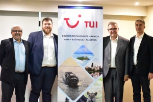 Alejandro Fern&aacute;ndez, Jorge Pera, Carlos Pera, Valent&iacute;n Escalera.