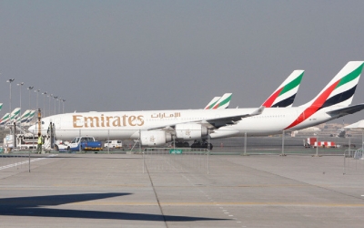 Aerol&iacute;nea Emirates cambia tripulaciones tras el decreto de Trump