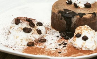 Un restaurante falso llega al n&uacute;mero 1 de TripAdvisor en Londres