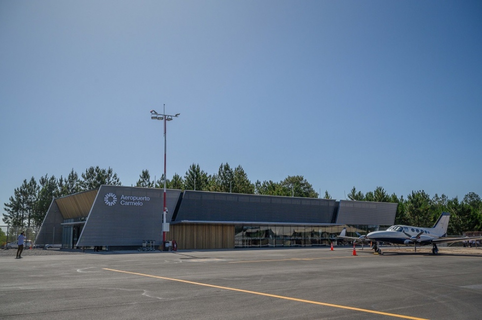 Aeropuerto de Carmelo registra operativa récord