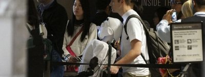 Un robot vuela en avi&oacute;n a Alemania desde Los &Aacute;ngeles como un pasajero m&aacute;s