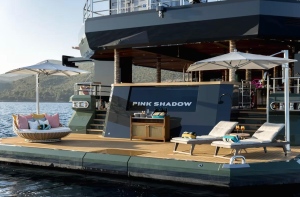 El yate brit&aacute;nico Pink Shadow lleg&oacute; al puerto de Punta del Este