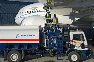 Boeing realiza el primer vuelo de prueba del mundo con &lsquo;di&eacute;sel verde&rsquo; como combustible