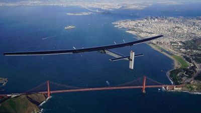 El Solar Impulse II atraves&oacute; el Pac&iacute;fico y lleg&oacute; a Mountain View