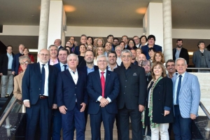 La prensa uruguaya destaca la charla magistral de &Aacute;lvaro Mor&eacute;