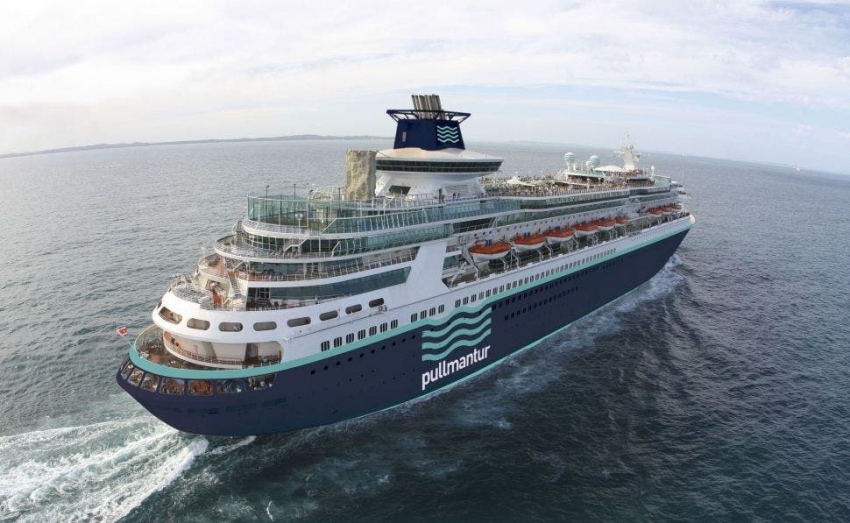 El crucero Sovereign, de Pullmantur, una de las v&iacute;ctimas de la quiebra de la naviera espa&ntilde;ola.