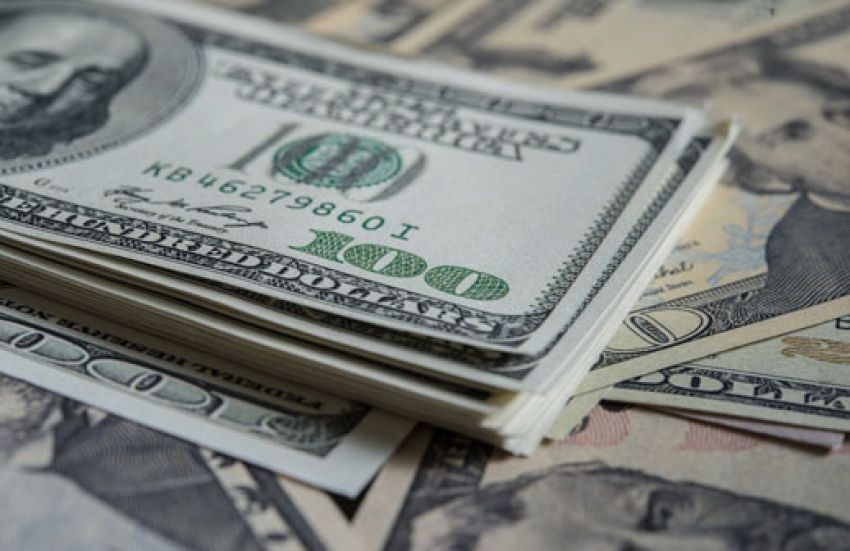 Argentina aplicar&iacute;a nuevas restricciones al d&oacute;lar turista