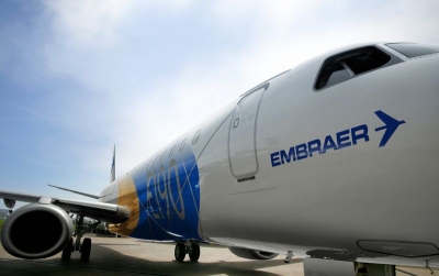Ministro brasileño asegura que negociaciones de fusión entre Boeing y Embraer &quot;terminarán en matrimonio&quot;
