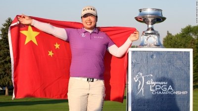 Golfistas chinos y rusos s&iacute;...Jazz en la calle y F&oacute;rmula E no