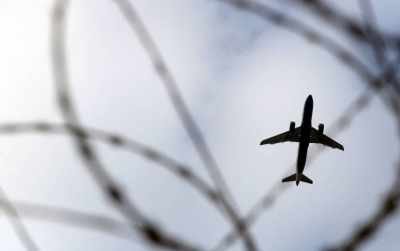 Wifi en el avi&oacute;n: as&iacute; funciona el invento que te dejar&aacute; conectarte en casi todos los vuelos