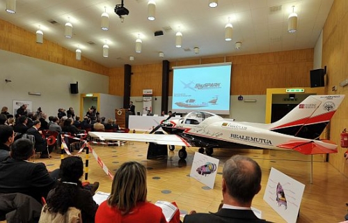 Los aviones el&eacute;ctricos, cada vez m&aacute;s cerca