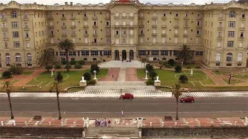 Actividades culturales en el Argentino Hotel de Piri&aacute;polis