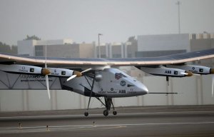El avi&oacute;n Solar Impulse 2 podr&iacute;a hacer escala en Sevilla