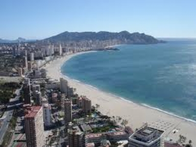 M&aacute;s ocupaci&oacute;n, m&aacute;s hoteles, pero menos empleo en Benidorm
