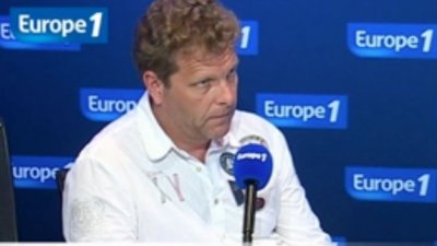 Un familiar de tres pasajeros del avi&oacute;n malasio: "El Boeing 777 ha sido secuestrado"