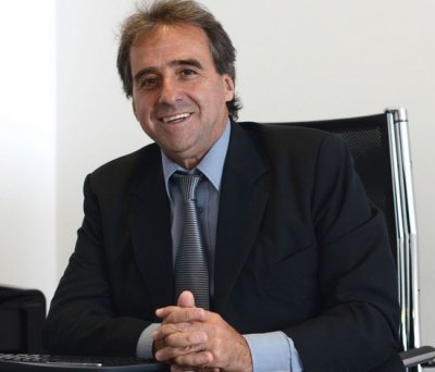 Lacalle Pou a Remo Monzeglio: "Te vengo a buscar para gobernar"