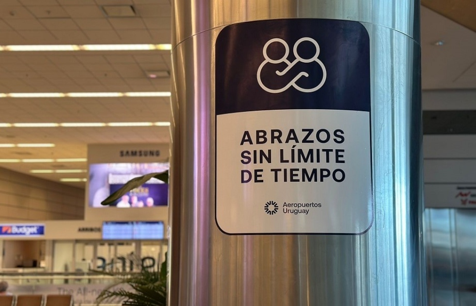 Aeropuertos Uruguay declaró sus terminales aéreas “aeropuertos de abrazos ilimitados”