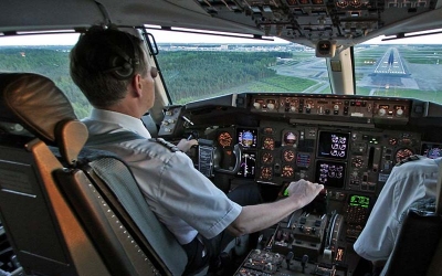 Espa&ntilde;a: El t&iacute;tulo de piloto de transporte de l&iacute;nea a&eacute;rea obtiene el nivel de Grado universitario