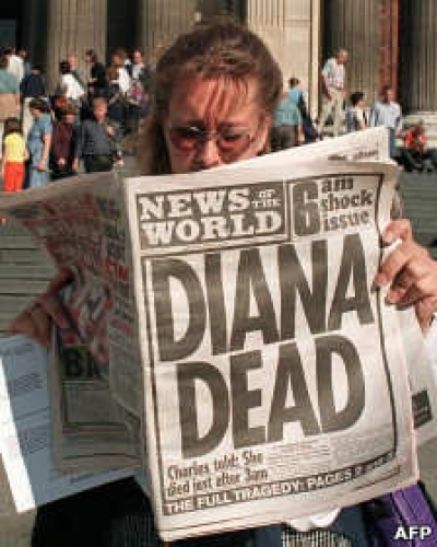  Sexo, drogas y pol&iacute;tica: los 10 esc&aacute;ndalos m&aacute;s impactantes del "News of The World"