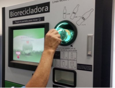 M&aacute;quinas biorecicladoras para pagar el transporte p&uacute;blico