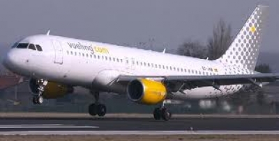 IAG lanza una oferta por el 100% de Vueling 