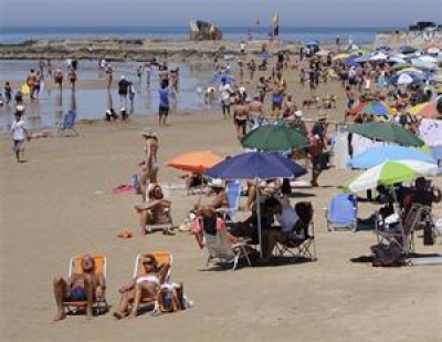 Playa Brava, con muchos claros en d&iacute;as de semana. Foto: LA NACION / Ricardo Figueredo