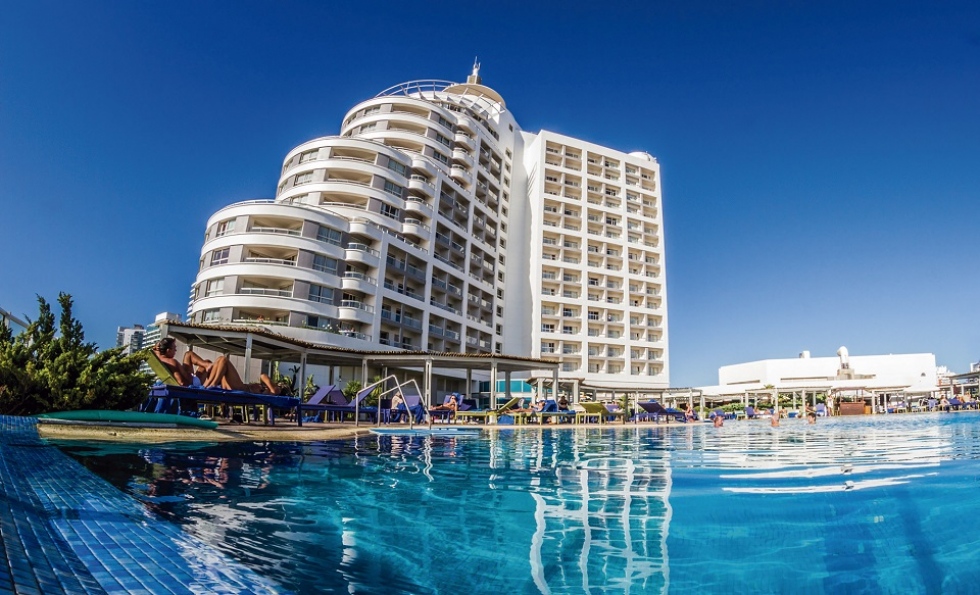 Enjoy Punta del Este invita a la presentaci&oacute;n de dos libros