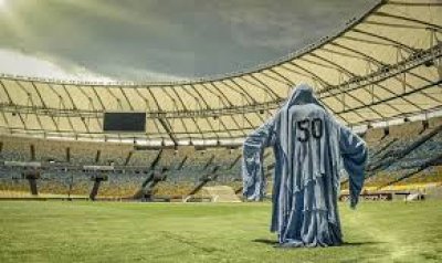 Como lo banca la marca deportiva que lo cre&oacute;, el fantasma de Maracan&aacute;, aunque no le guste a Lugano, al igual que  el Pato Celeste, aunque no le gusta a nadie, estar&aacute;n seguros en el mundial. 