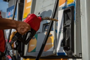 Precio de la gasolina en Latinoam&eacute;rica en 2024