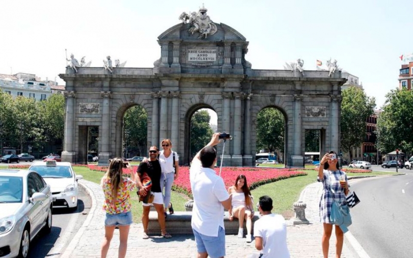 OMT: restricciones a los viajes tur&iacute;sticos empiezan a levantarse, pero con cautela