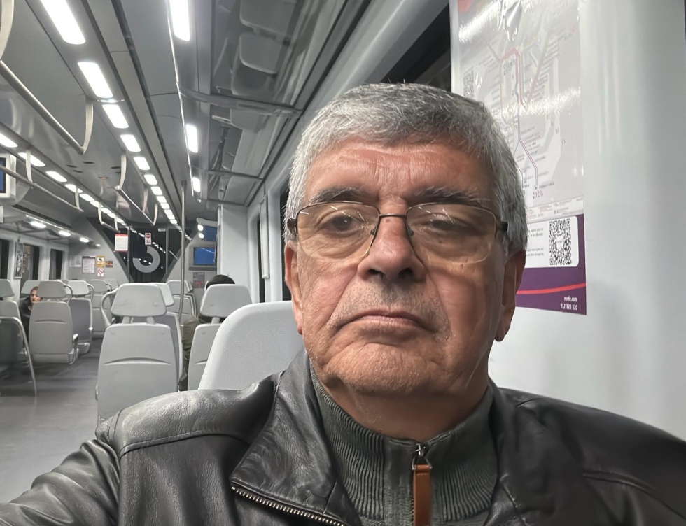 "Apoyemos todos esta posibilidad de tener una aerol&iacute;nea uruguaya"