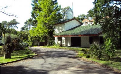 Tal vez el destino corrige lo que se hace mal: no se vende la residencia presidencial de Punta del Este