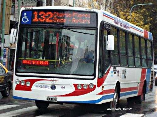 Cuando termin&oacute; la charla en el Florida Garden, Rizzi se tom&oacute; el 132.