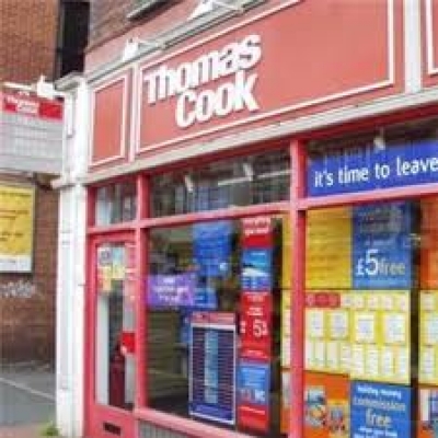 Thomas Cook planea hacer recortes