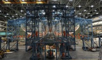 Airbus y Boeing inician la lucha por el futuro de la aviaci&oacute;n