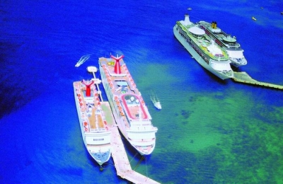 El arribo de 130 cruceros este mes en Cozumel acelera la econom&iacute;a de la isla mexicana