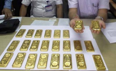 Hallan un mill&oacute;n de d&oacute;lares en lingotes de oro en un avi&oacute;n