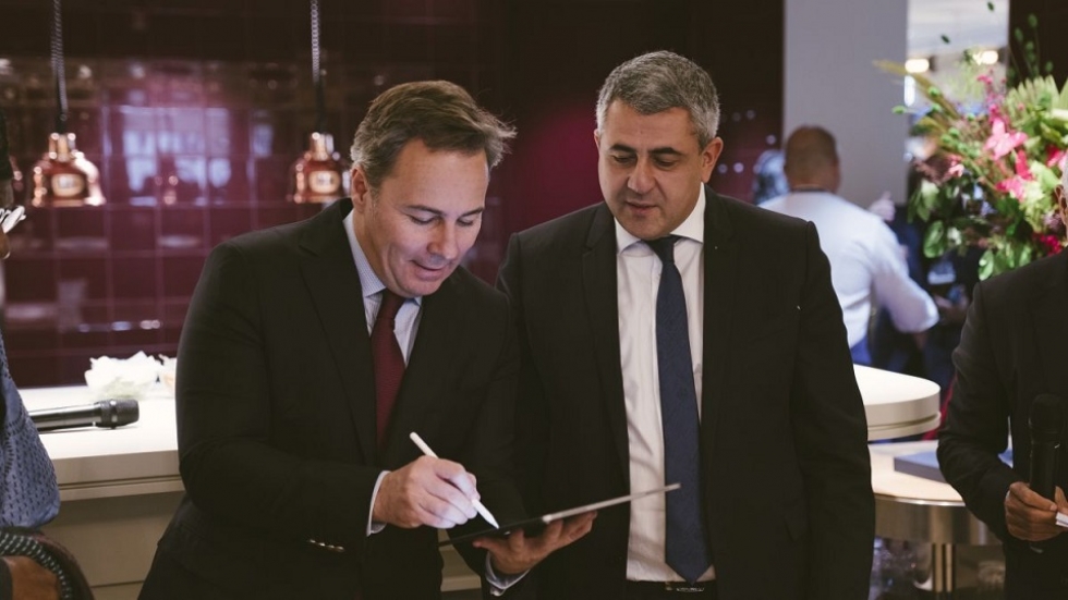 La OMT y WOW CONCEPT cierran un acuerdo estrat&eacute;gico para promocionar el turismo de compras #PDAenFITUR2023