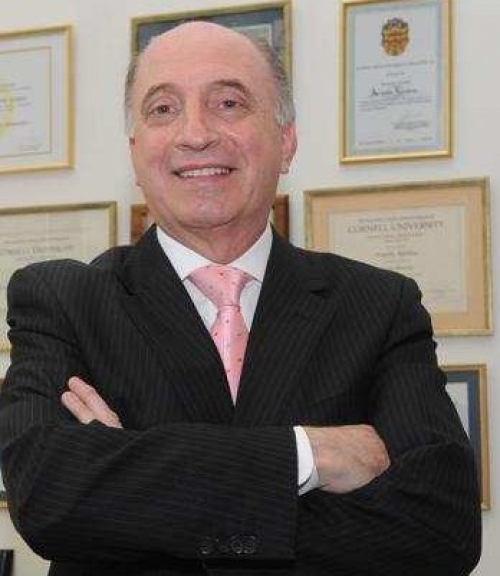 Arnaldo Nardone: "Ni el volc&aacute;n puede contra la industria de reuniones"