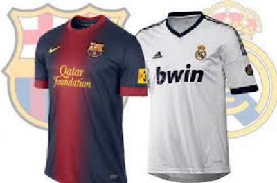 Tras los jamones, las camisetas de f&uacute;tbol