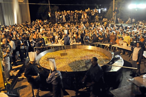 Ma&ntilde;ana, s&aacute;bado 10, Paella Gigante en Piri&aacute;polis