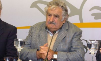 Mujica critic&oacute; actitud "moralmente delictiva" de agencias de viaje