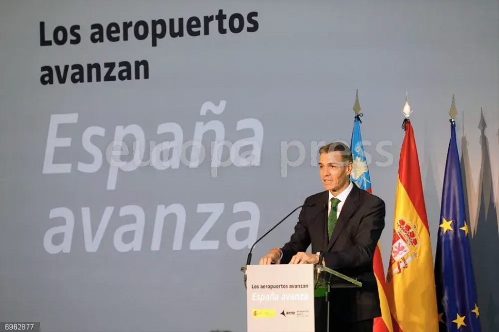 Sánchez anuncia 13.000 M de euros de inversión de Aena en los aeropuertos españoles